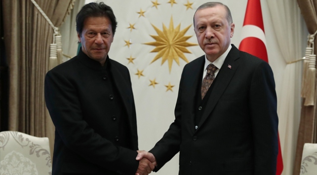 Erdoğan, Pakistan Başbakanı Han görüştü